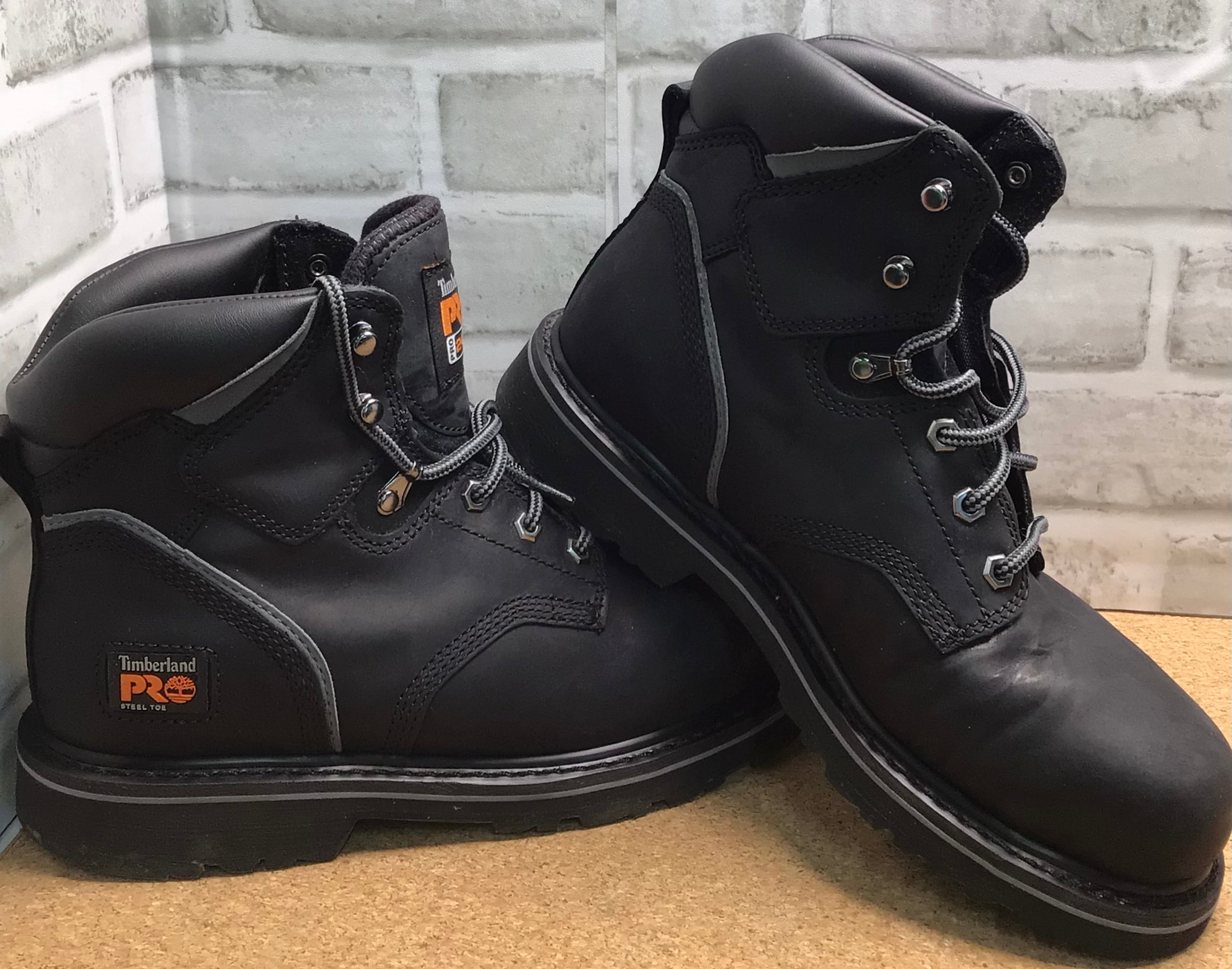 Timberland PRO Men's 6" Pit Boss Steel Toe Industrial Work Boot**Used** Size 8 (7783381041390)